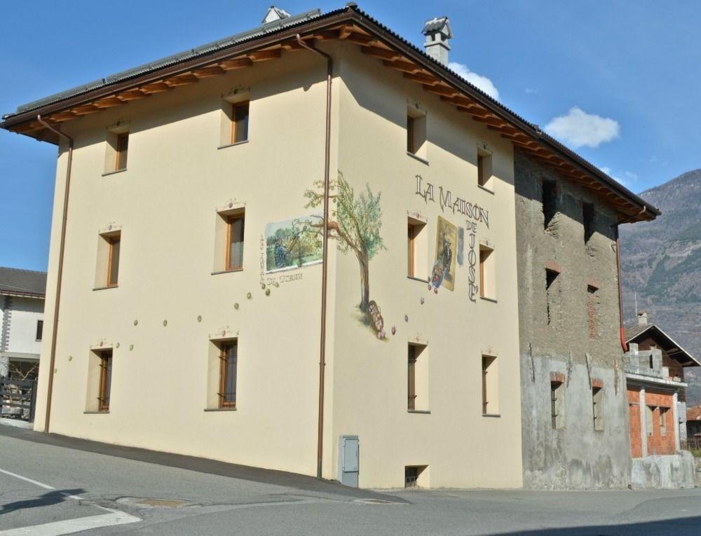 La Maison De Jose Aosta Exterior photo